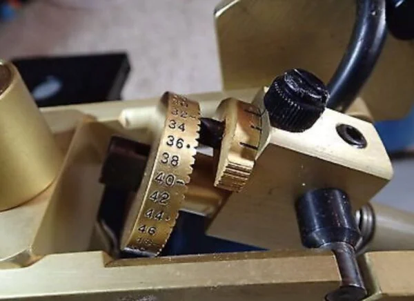 LEE MODEL OK FACETING MACHINE & LAPIDARY EQUIPMENT NEW OLD STOCK!!! - Image 4
