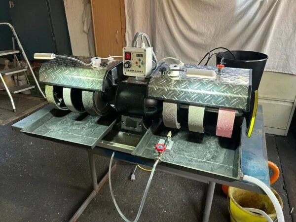 Lapidary Stone Grinding Machine 6-Wheel 200mm With Cutting Device - Image 5