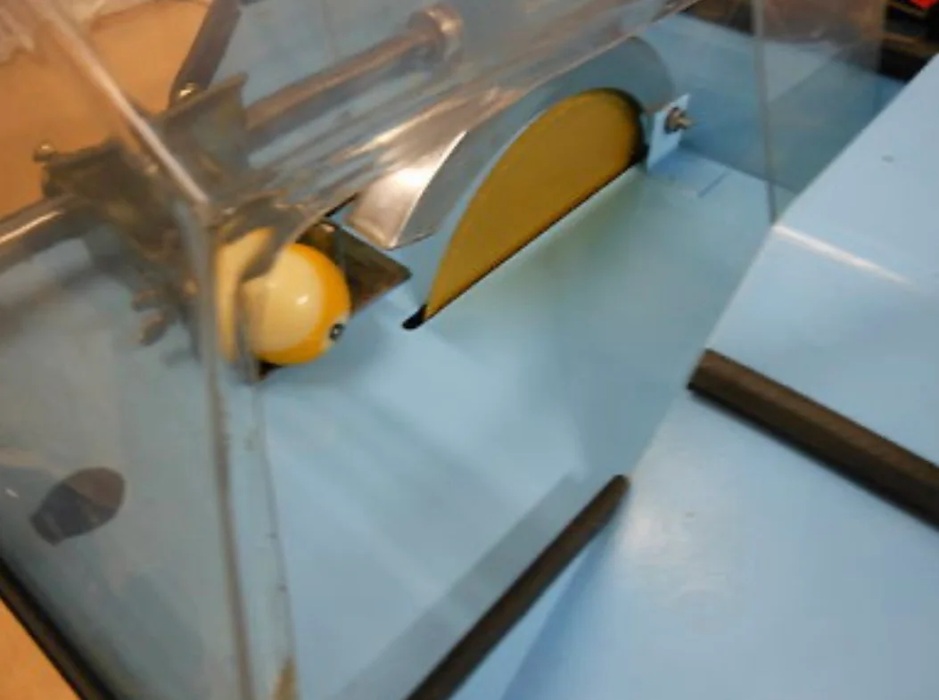 Lortone LU6X-130 Lapidary Combo Saw-Grind-Sand and Polish Goes anywhere you want - Image 4